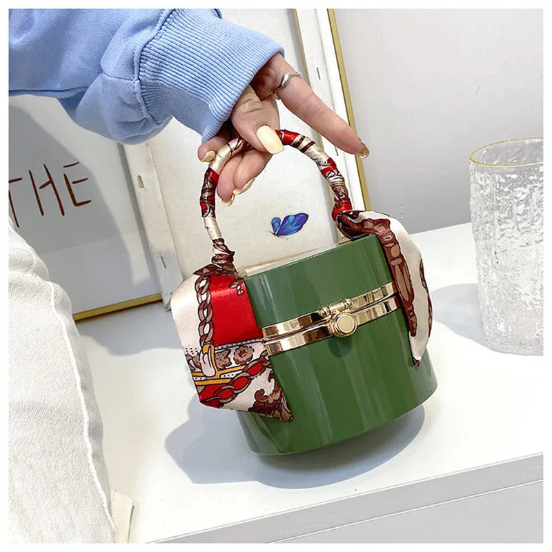 

2021 Summer Candy Color Round Ladies Designer PVC Small Chains Shoulder Purses Luxury Acrylic Clutches for Women Handbag, 9colors