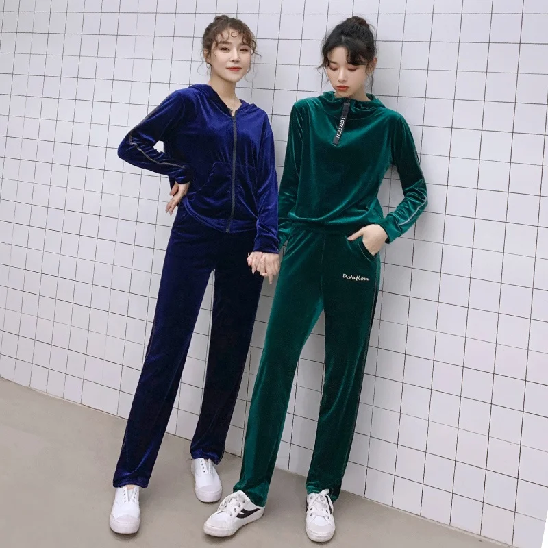 

tracksuit velour Custom Warm Winter Fleece Sherpa Hoodie and Pants Suits Women Coral Velvet 2 Piece Sets jogging sets for Family, Customized color