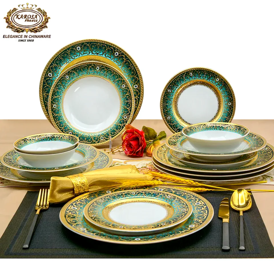 24pcs Embossed Gold Decoration Bone China Luxury Style Plates Dish Set Full Dinner Set