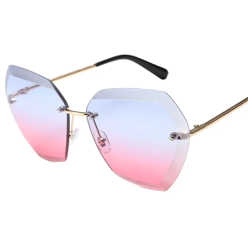 

[RTS] Rennes fashion sunglasses colorful custom glasses clear lens UV400 sunglasses women lady oversized custom glasses