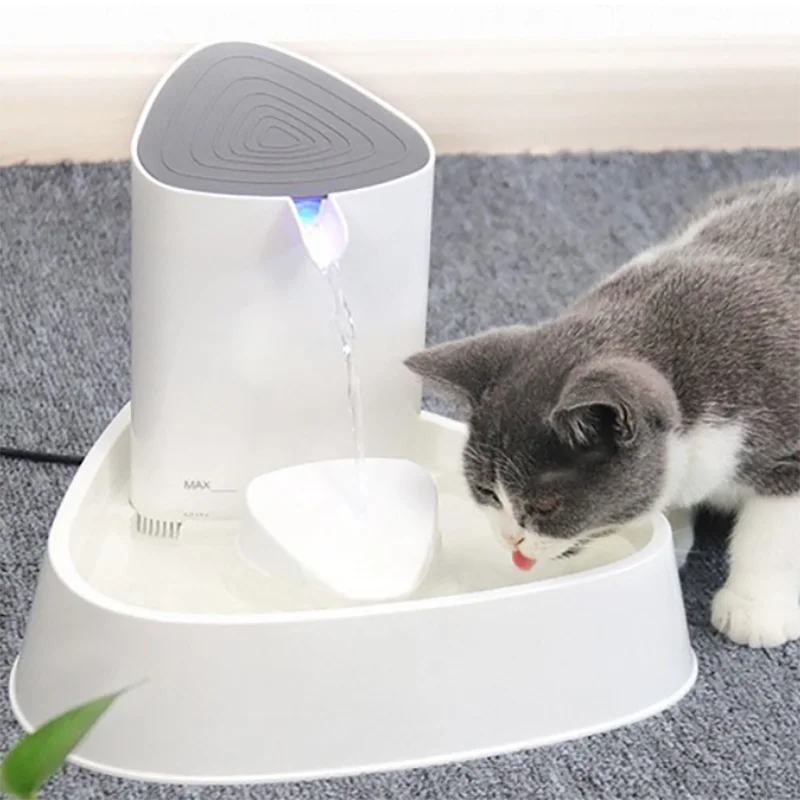

New Design Automatic Pet Fountain Cat Drinking Water Feeder Splash Electric Fountain For Cats, Beige
