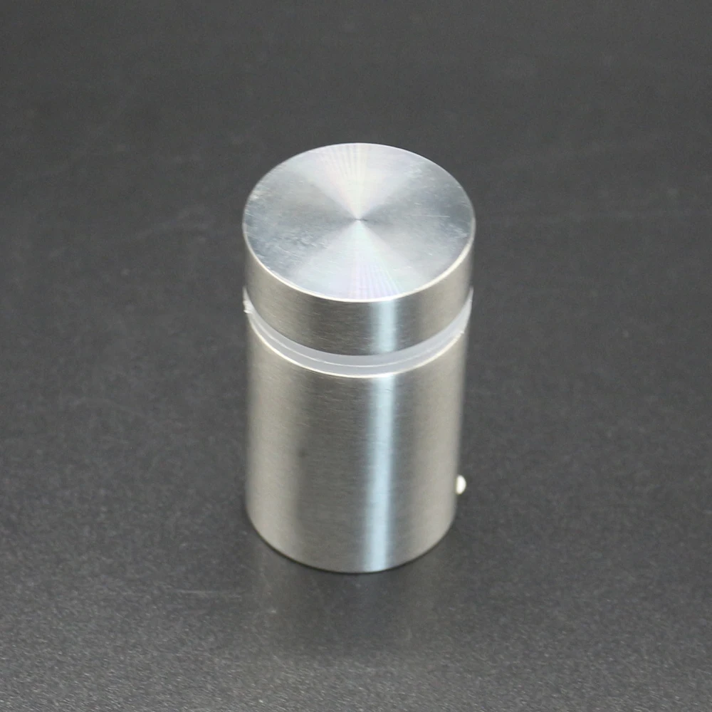 可定制的广告螺丝固体玻璃直径 30毫米高度 52毫米户外螺丝紧固圆柱钉