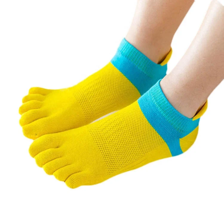 

Women's short tube cotton five-toe yoga pilates ballet socks, Pantone color