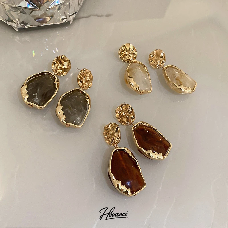 

HOVANCI Resin Geometric Earrings Korean Vintage Irregular Personalized Versatile Earrings