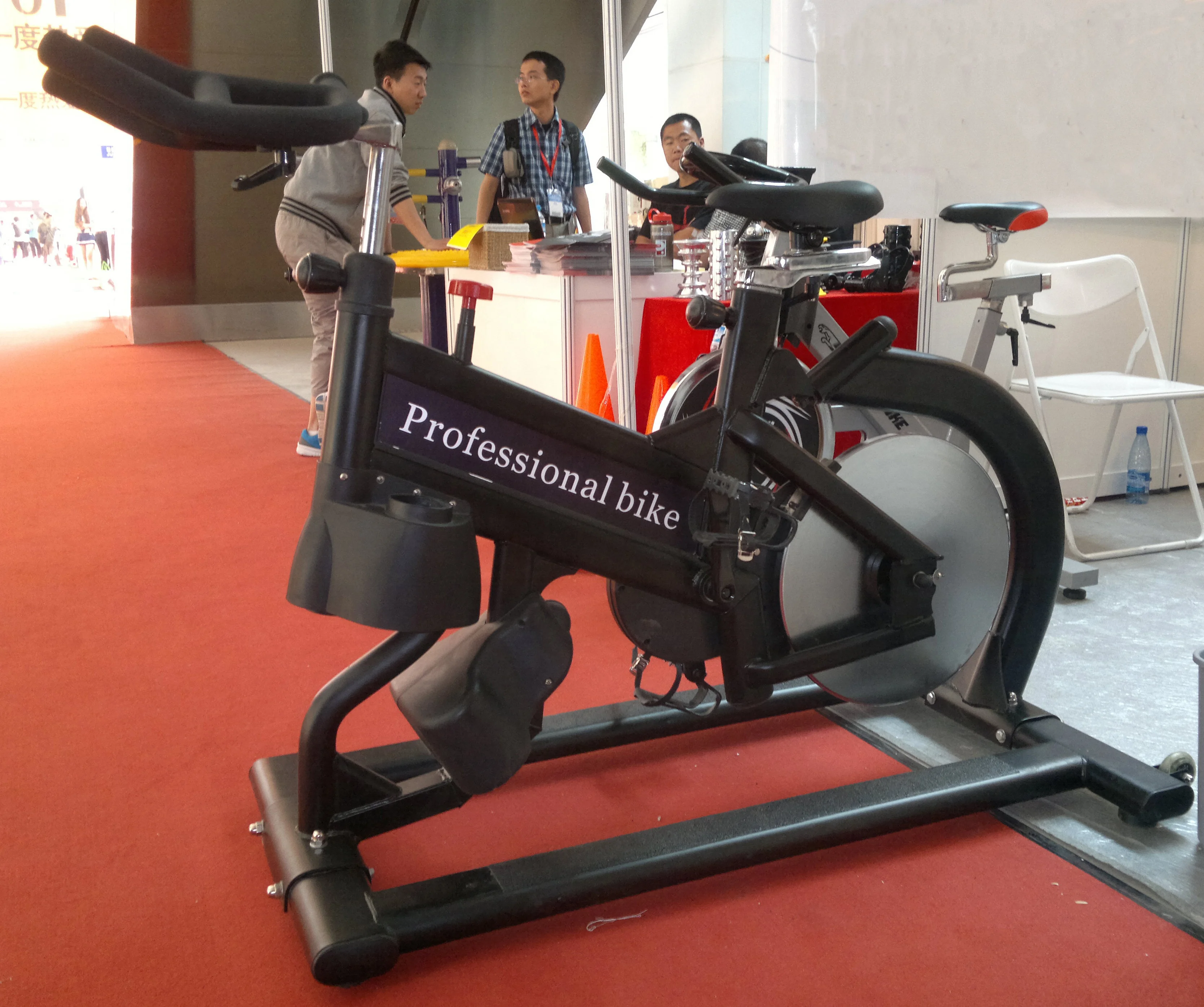 
CE Approved Realryder Indoor Exercise Bike with 30KG Flywheel 