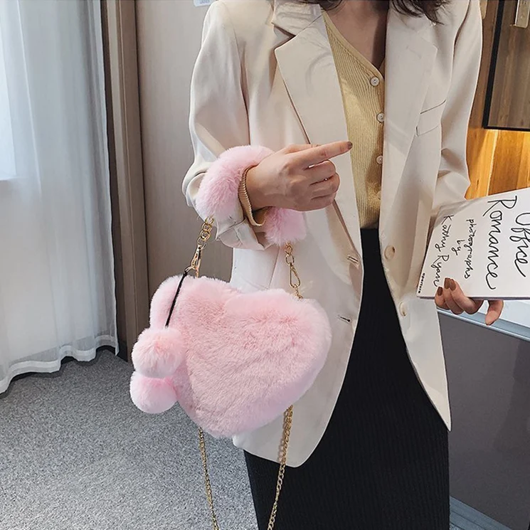 

2021 Fashion Girls Fur Love Shape Crossbody Shoulder Purses Bag Pink Heart Women Hand Bags, 4 colors