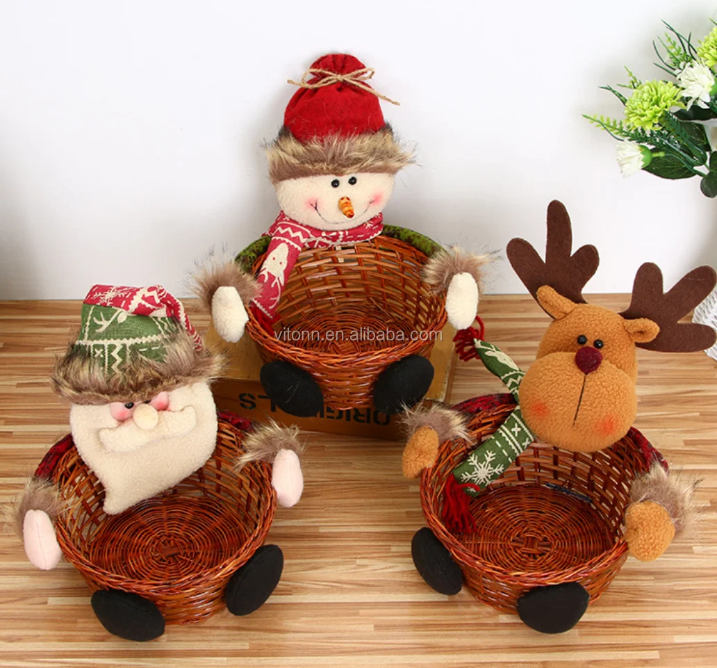 2020 Wholesale Chinese Christmas Ornaments Gift Candy Basket,Santa