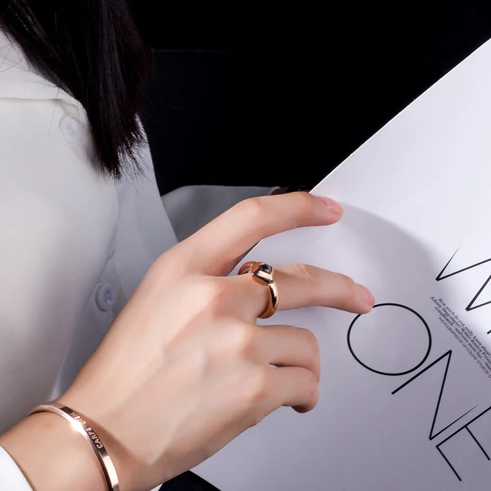 2019 Rings Jewelry I Love You In 100 Languages Titanium Steel Men Ring Support Customize Lettering Rotatable Wholesale Valentine