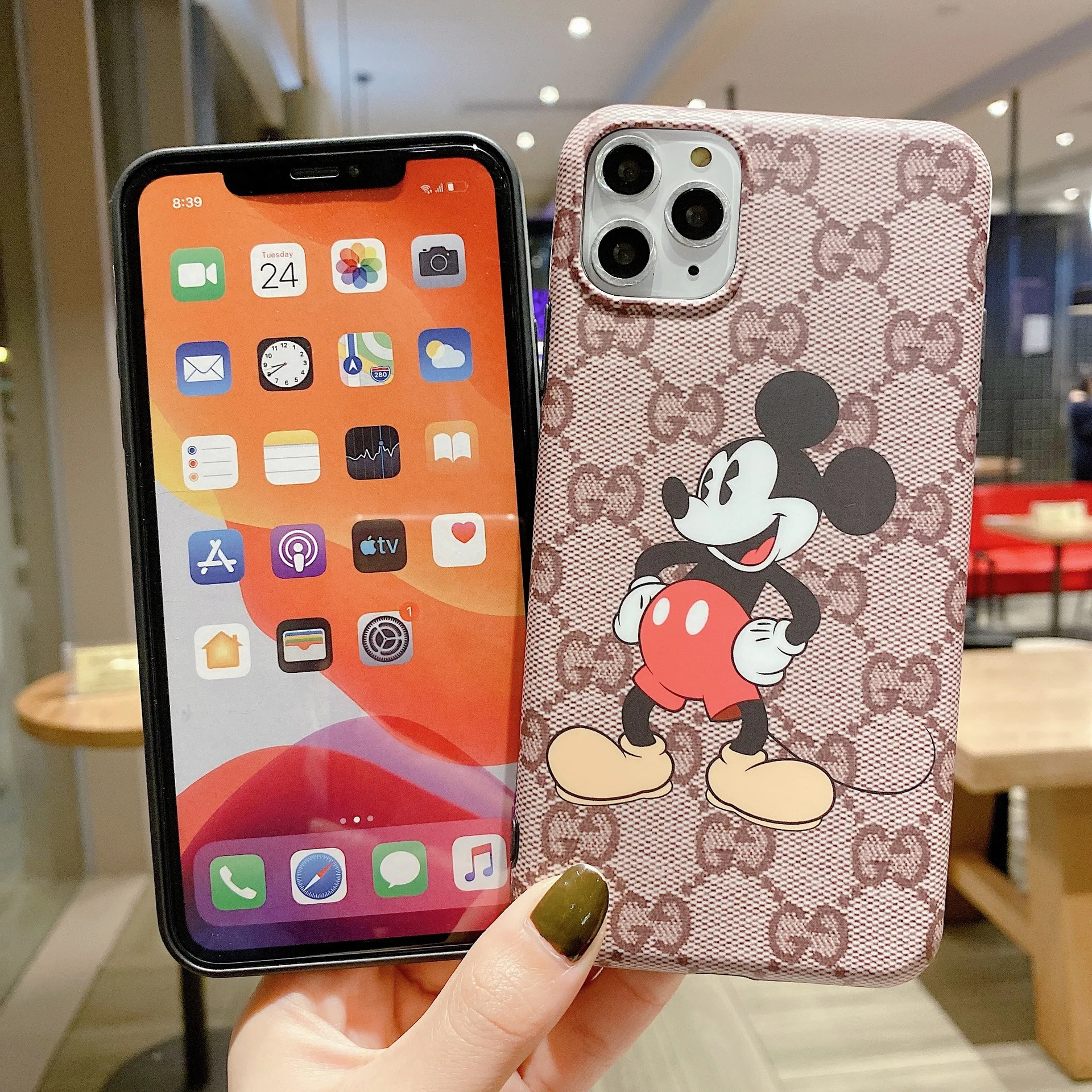 Hot Sale Cute Cartoon Mickey Mouse Phone Case For Iphone 12 Luxury 