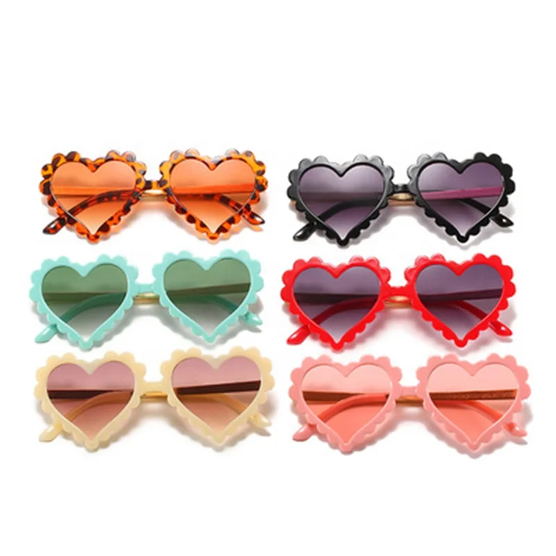 

Fashion Heart Shaped Cute Sunglasses For Kids, 8 colors