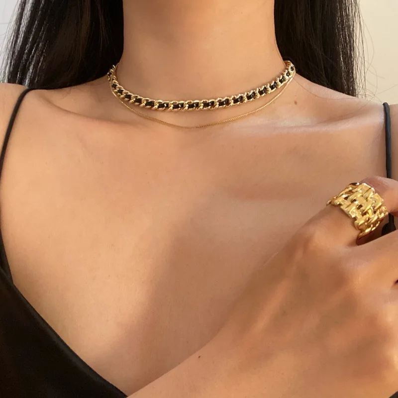 

2021 New Clavicle Chain Necklace OT Buckle Necklace Retro Pu Leather Double-layer Choker Necklace, Gold\silver