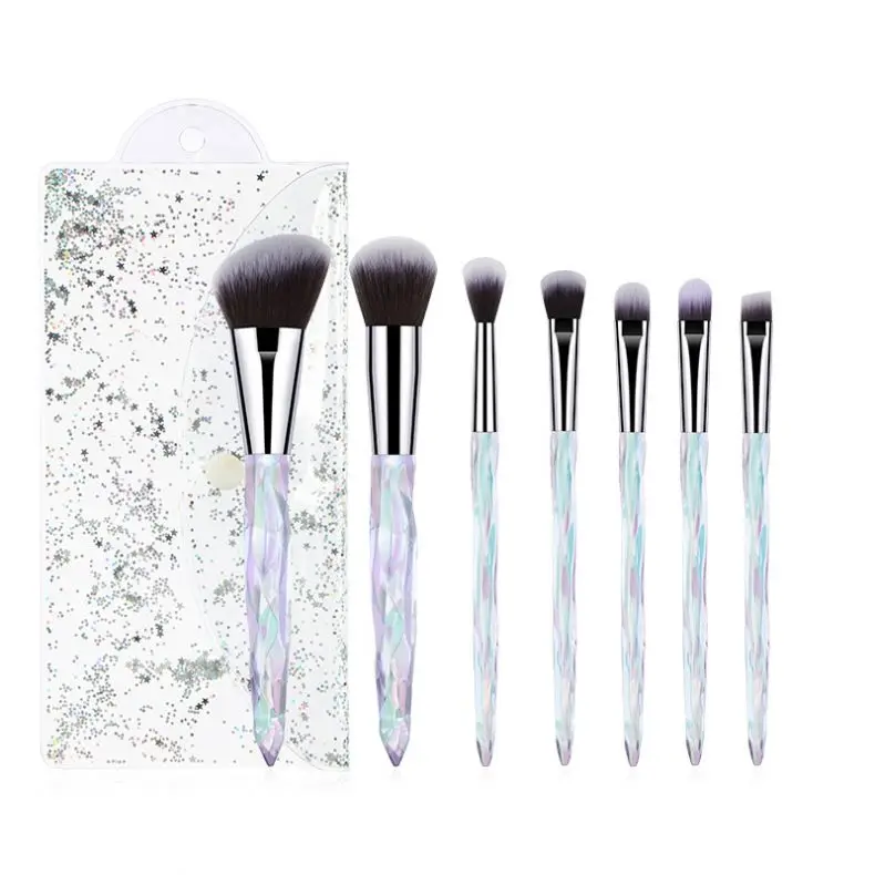 

Low Price Makeup Brush Set For Face Lips