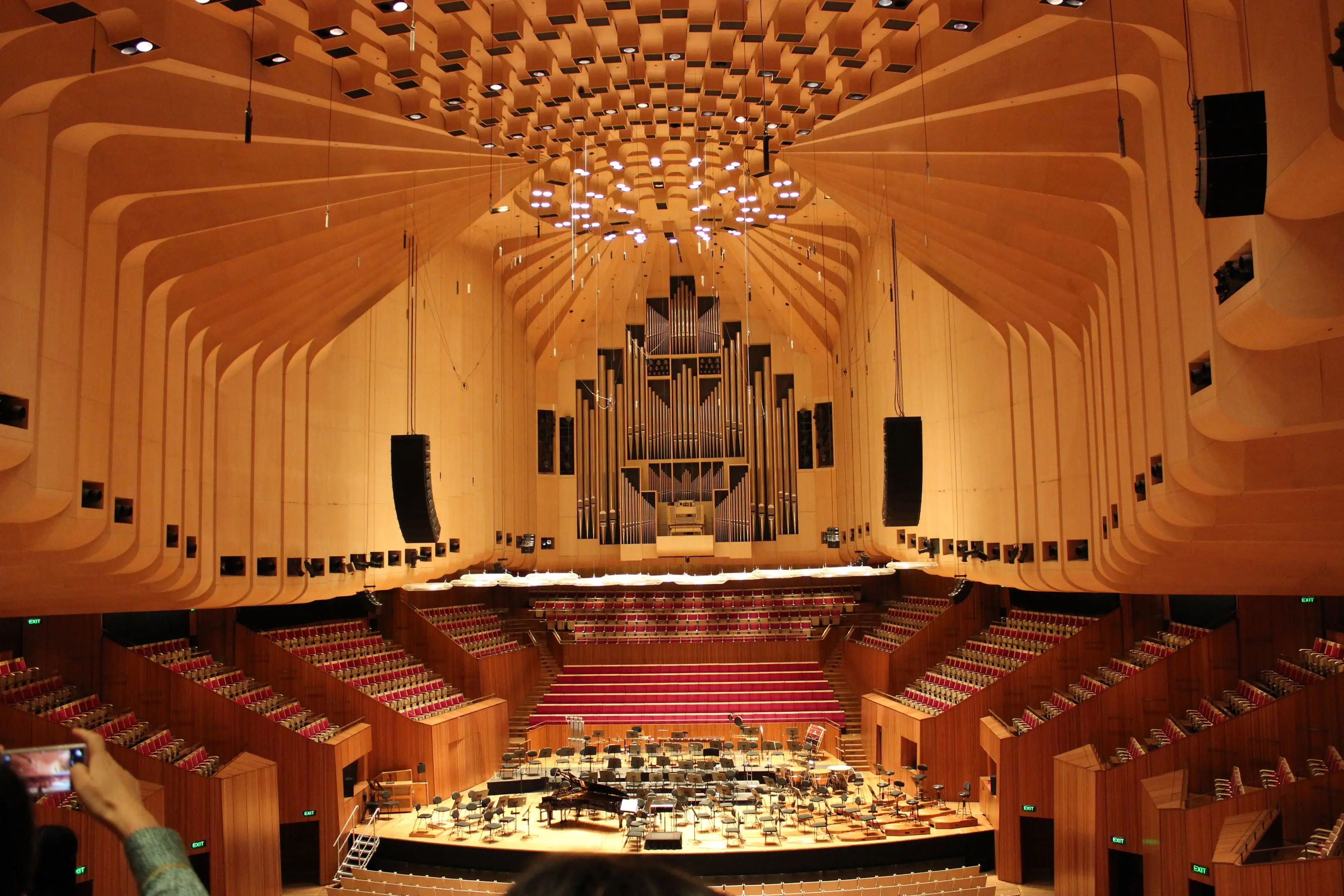 中国供应商声学木板墙壁分离声音声墙板声面板