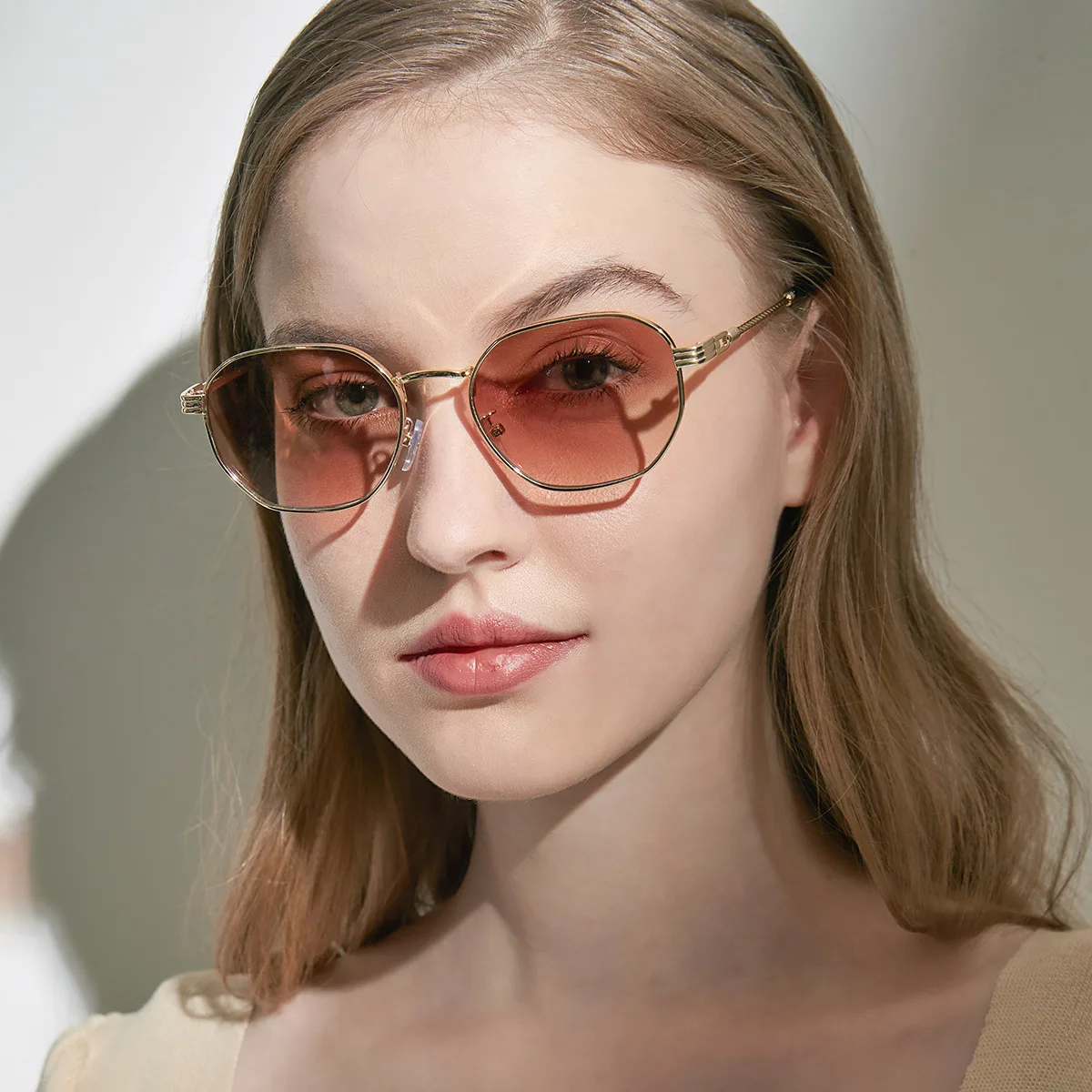 

Forever Eyewear Hot Style Round Vintage Metal Oval New Personalized Summer Shades 2021 Sunglasses, Contact us