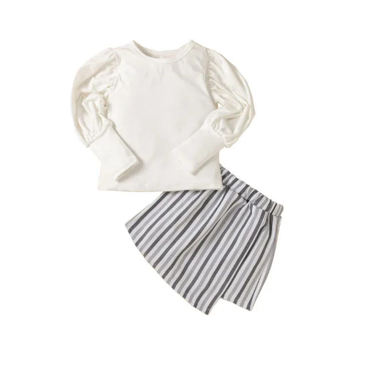 

Girls sets solid color round neck Lantern Sleeve Pullover striped multi-layer beveled skirt, White