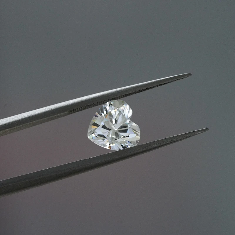 Stargem Super White DEF VVS 4*4-10*10mm Heart Cut Loose Moissanite Stone