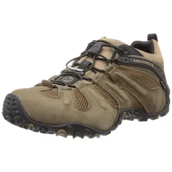 buy trekking shoes