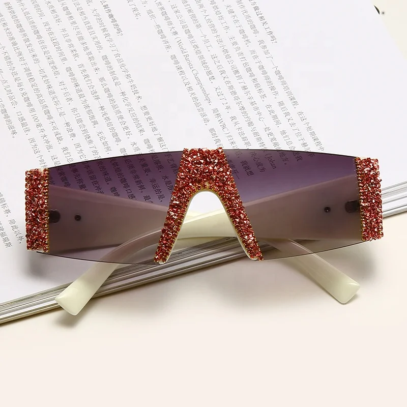 

Personalized Crystal Fashion Men's and Women's Sunglasses