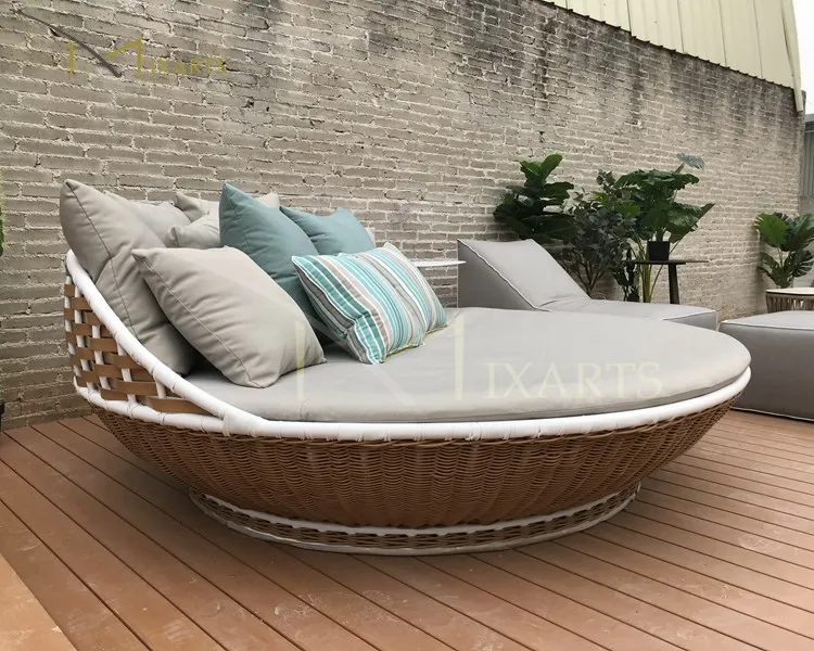 Round Outdoor Daybed Poly Rattan Wicker Day Bed Sun Lounger With Side