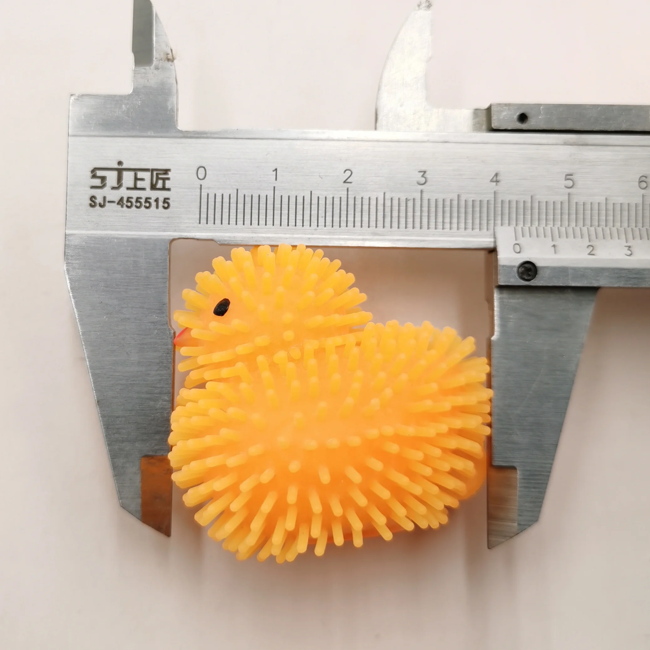 
Wholesale Mini Chick Plastic Capsule Toy Cute Stress Relief Small Flashing Animal Toy for Egg 