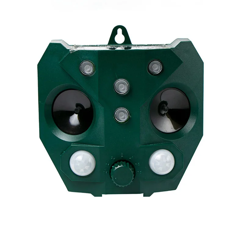 

2020 New Outdoor Solar Ultrasonic Dog Repeller Mosquito Lamp With LED Flash Light Drive Animal Drive