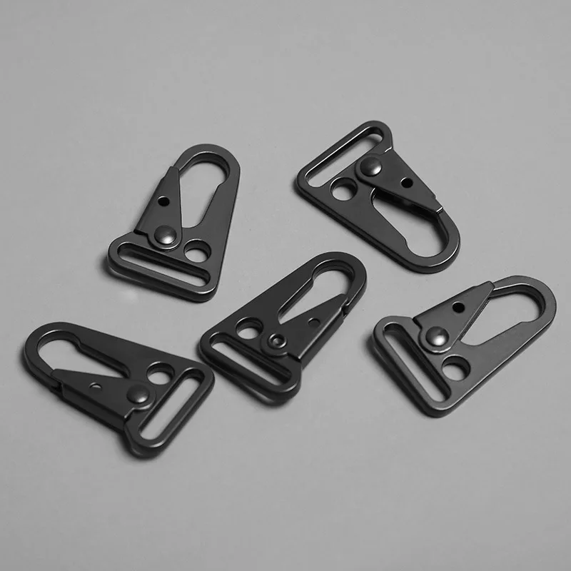 

Bag attachment wholesale 25mm olecranon buckle zinc alloy eagle hook HK clip Keychain outdoor mouth carabiner