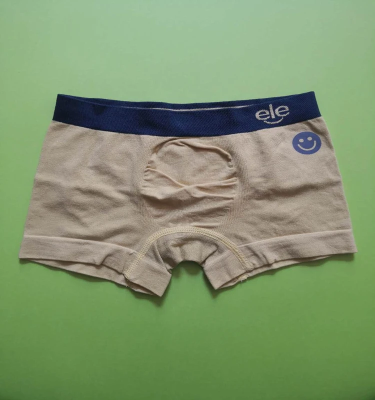 chicken yellow smile.jpg