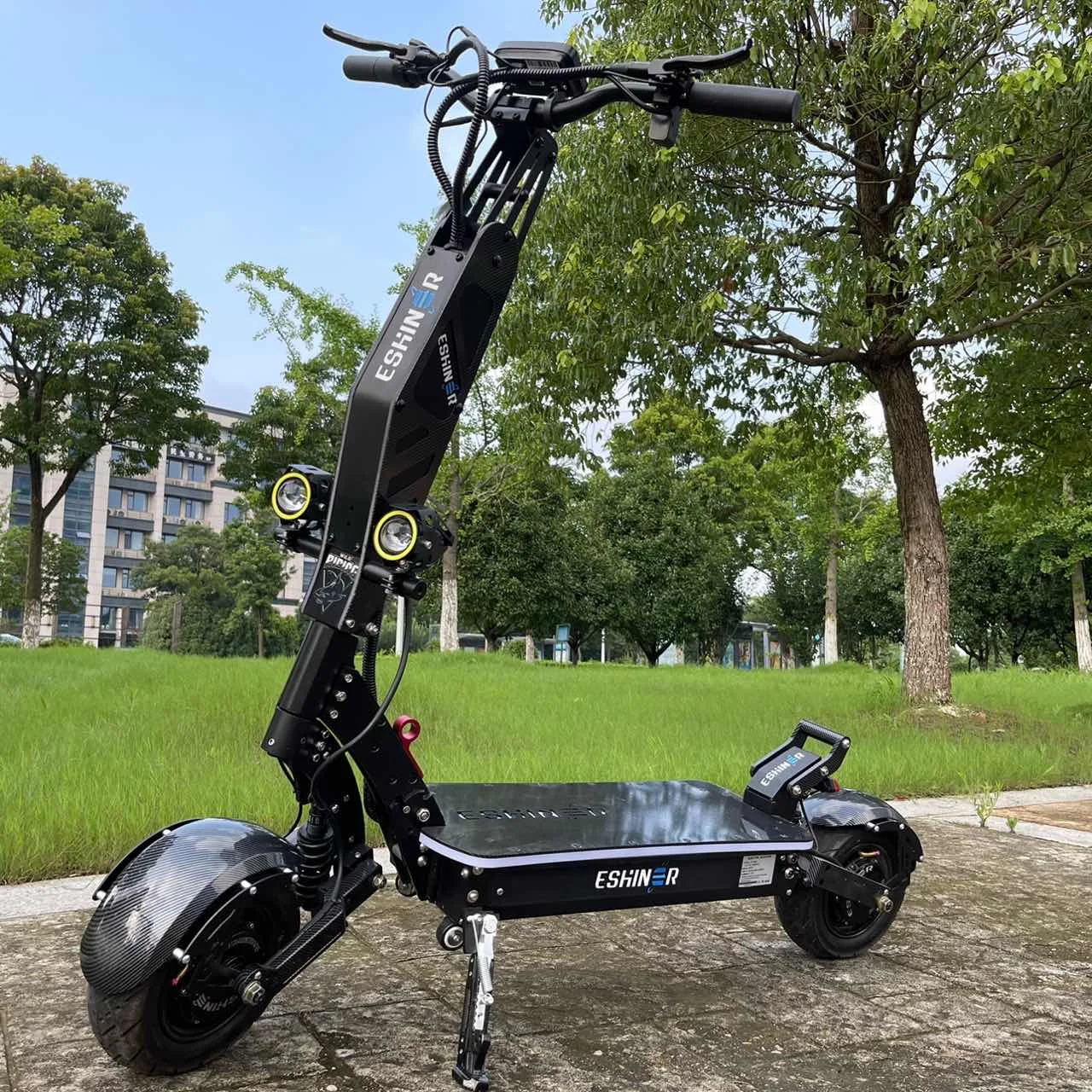 

Good Selling carbon fiber Colour Adult 60v/72v Limit the max speed 25km/h Electric Scooters For Adults to Bulgaria Denmark