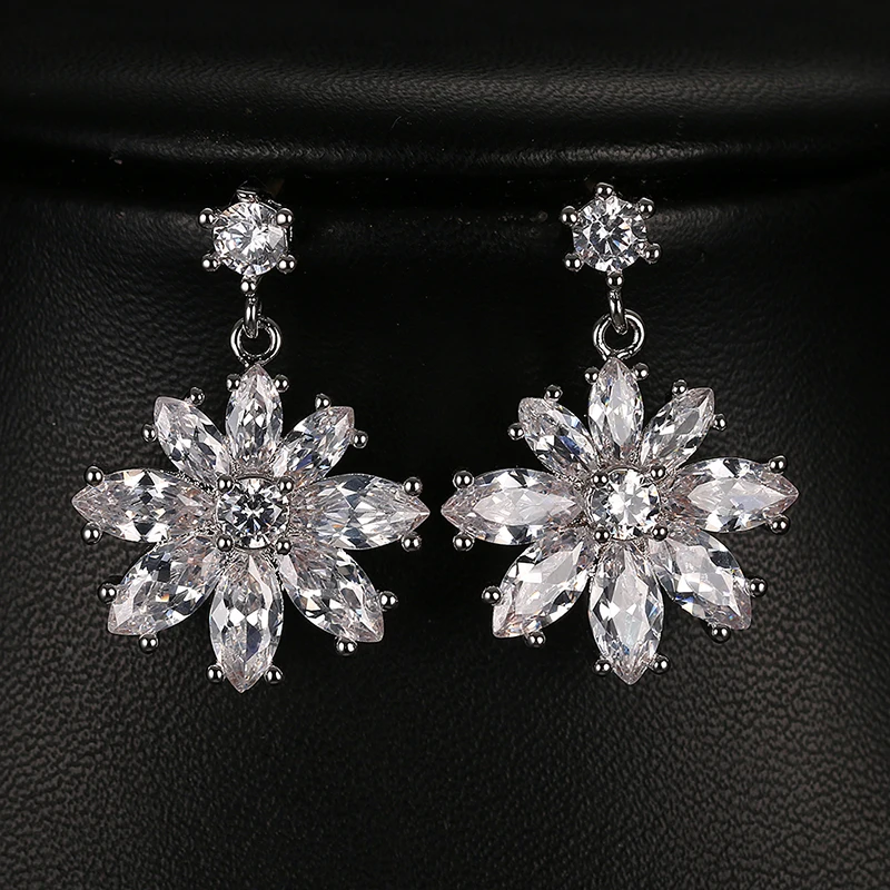 

Emmaya Flower Cute Earrings For Women New Design Prong Setting Zircon Crystal Statement Earring Cheap Wedding Jewelry