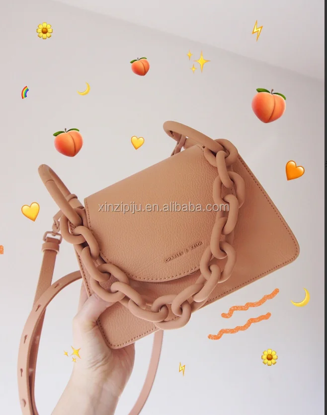 

Chales and Kelth 2020 Thick Chain Decorative Flap Handbag Women