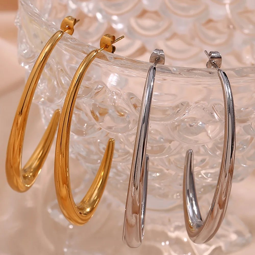 Minimalist Hollow Out Super Thin V Shape Hoop Earring 18K Gold Plated Stainless Steel Earrings