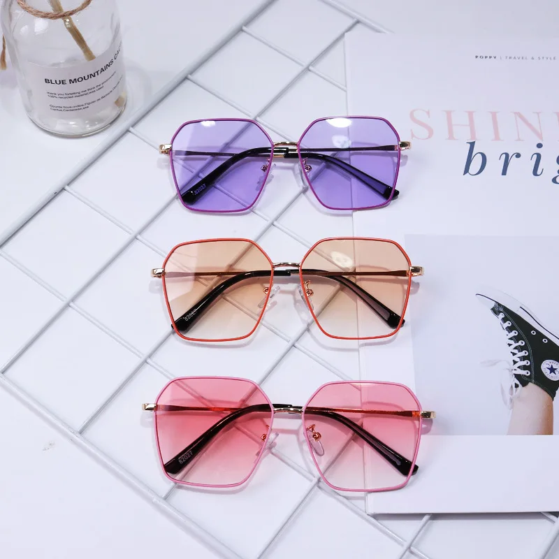 

Vintage Retro Child Cute Sun glasses Square Girls Fashion Sunglasses For Kids, As the picture show
