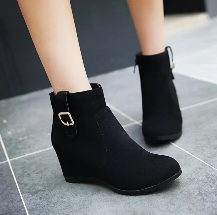 

Size:34-43 Winter Short-barrel safety boots, Blue,balck,maroon