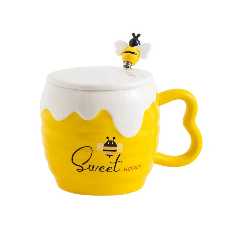 

Lelyi Creative Cute 3D Bee Ceramic Mug Office Coffee Cup with Lid Children's Gift Water Cup, 4 colors available