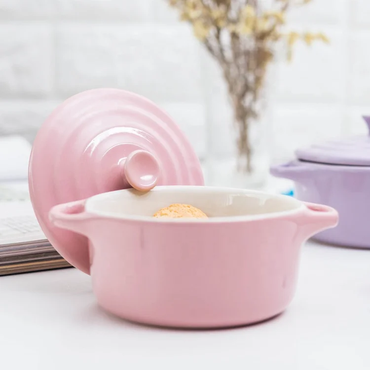 

Wholesale Pink Candy Colors Design Round Food Ceramic Casserole Mini Cocotte With Two Handles, Brown/dark blue/pink/blue