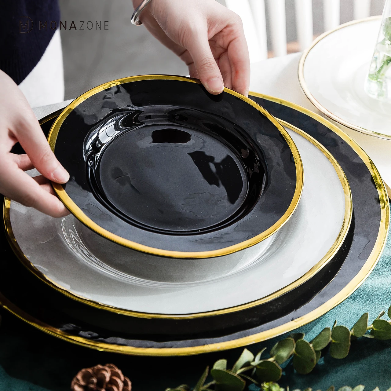 

MONAZONE European Creative Dish Salad Cake Plate Gold Rim Glass Dinner Plate