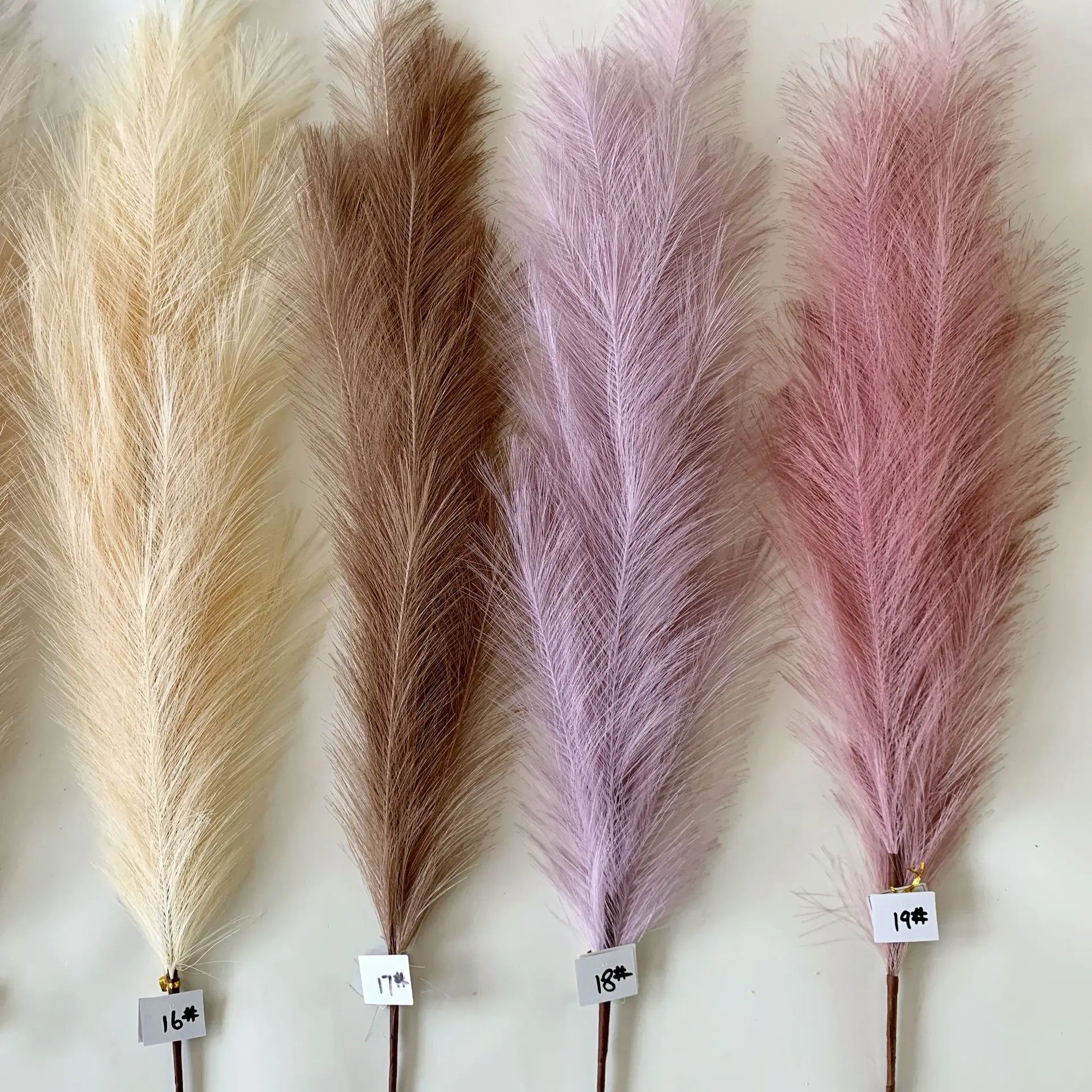 

C-APG002 New Style Artificial Faux Large Fluffy Pampas Reed Grass Artificial Decorative Plastic Silk Fake Pampas Grass ForDecor