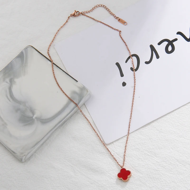 

Unique Trendy New Style Red Pendant Four Leaf Clover Necklace Jewelry Rose Gold Necklace For Women