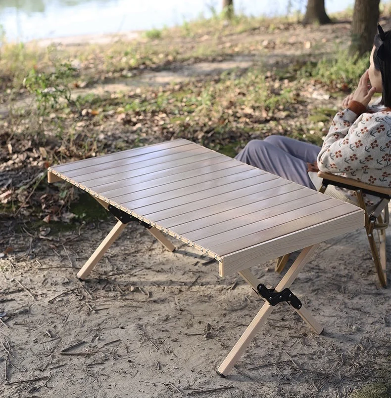 

Amazon Hot Sale Outdoor Medium Foldable CampingTable Wholesale All Aluminium Alloy Picnic Portable Folding Dinning Table, Black walnut color;beech wood color