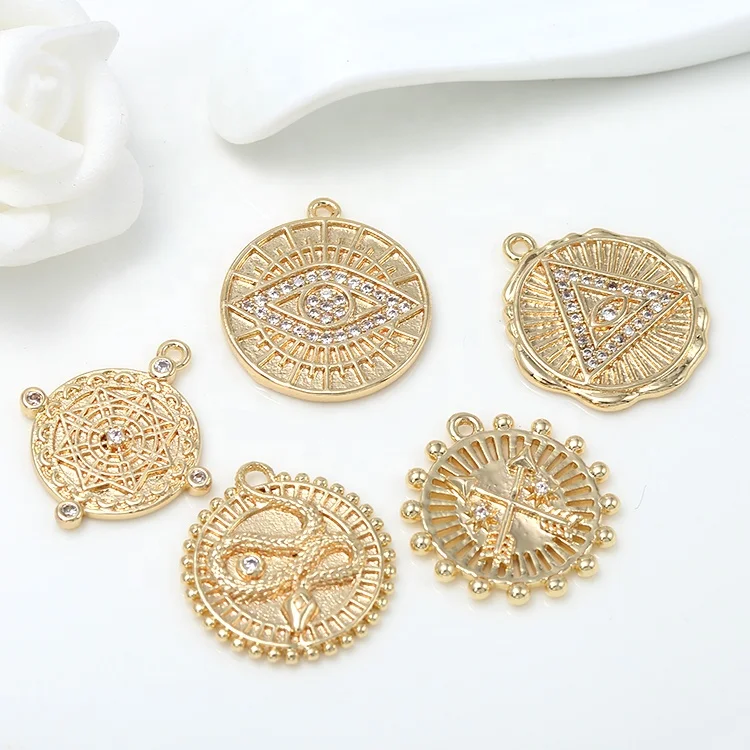 

Factory Wholesale Multiple Shape Inlaid Zircon 14K Gold Plated Eye Shape Coin Charm for Jewelry Making