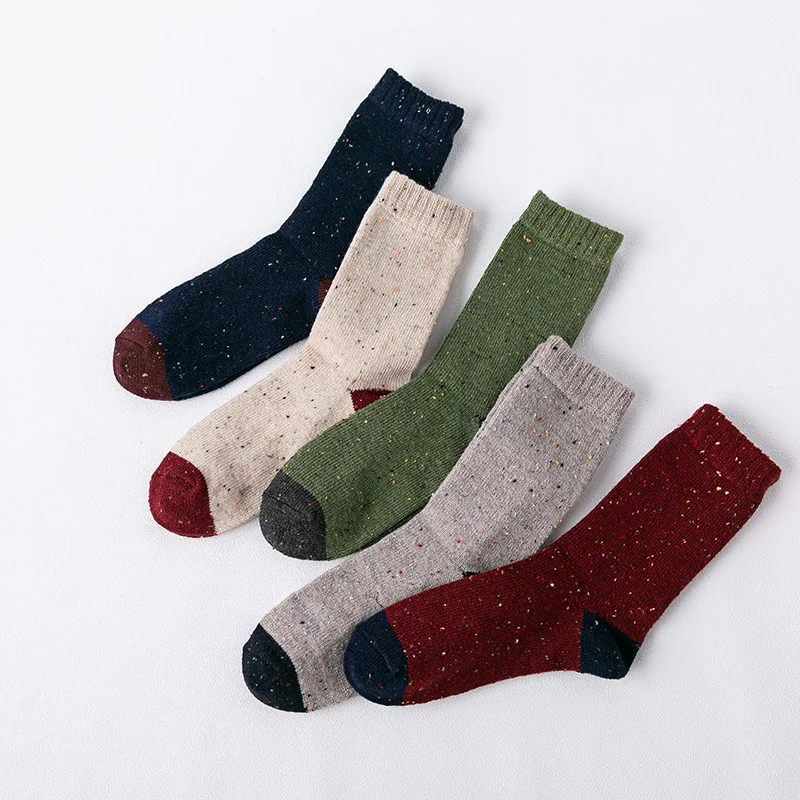 

Ladies Socks Thick Wool Socks European and Beautiful Socks