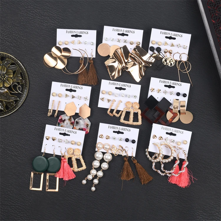 

Fashion Korean Style Stud Earrings Charm C Shape Gold Plated Hoop Earrings Set For Women 2021