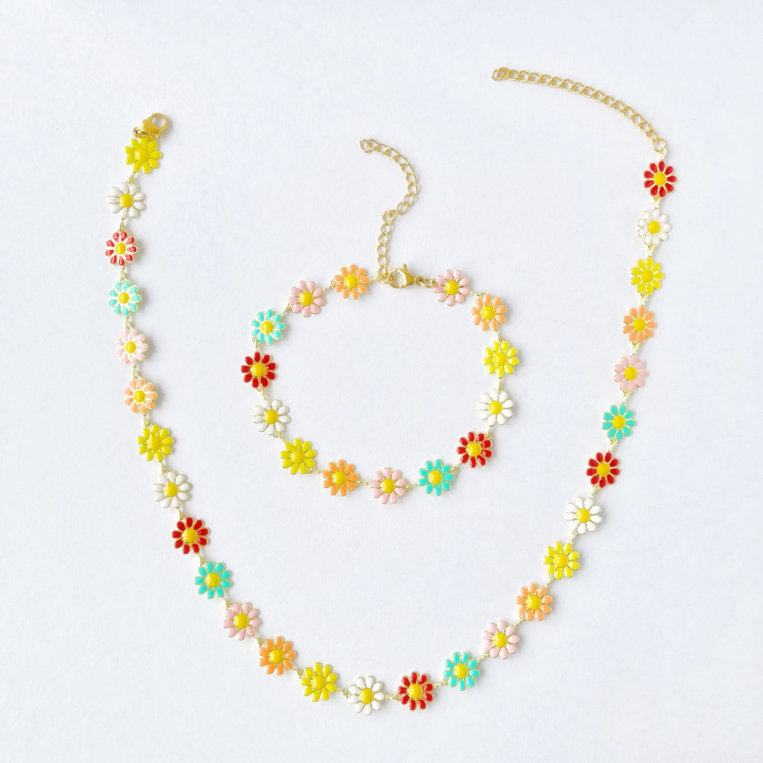 

Hot Sale Bohemian daisy Flower Colorful Charm Statement Choker Necklace Bracelet set for Women Vacation Jewelry, Picture shows