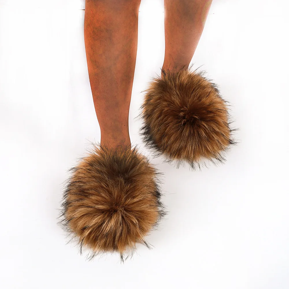 

beautiful faux fur slippers for girls