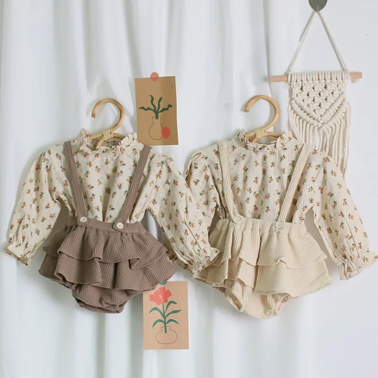 

2020 korean baby autumn clothes sets newborn baby girl floral top with suspender overalls 2pcs outfits, As picture