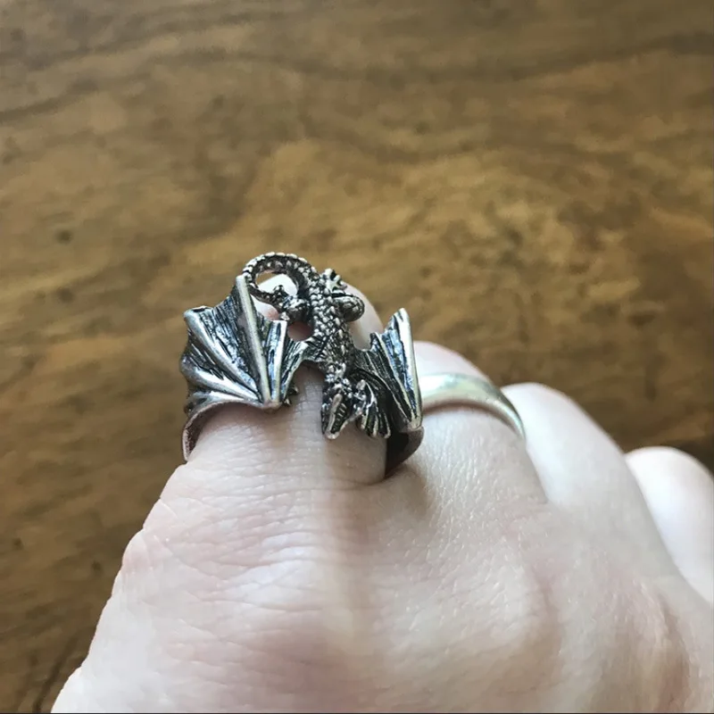 

Punk Vintage Brass Cool Wings Flying Chinese Dragon Ring Biker Rock Animal Resizable Ring for Men Women jewelry Wholesale
