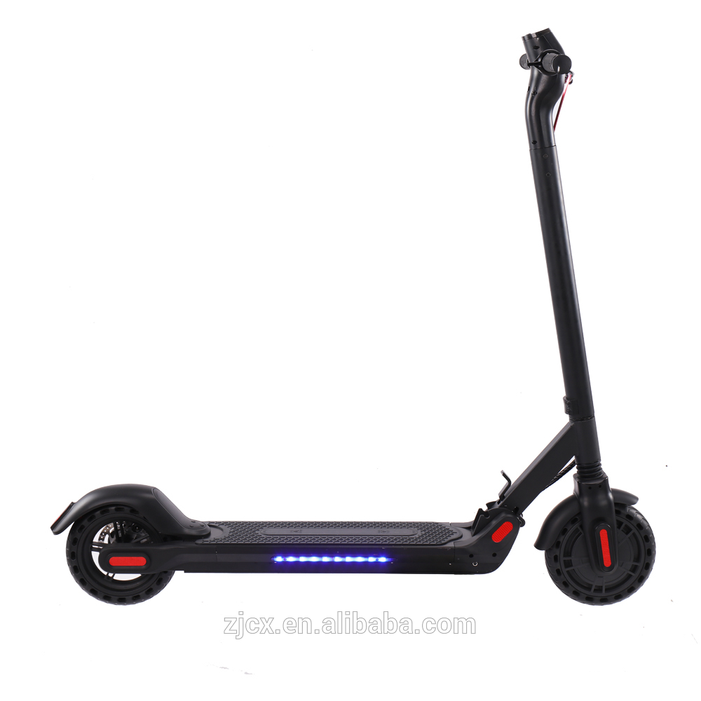 

LED display and light 2020 upgrade electric scooter 36V 350W max speed 31km/h long range electric scooter EU warehouse stock, Customizable color