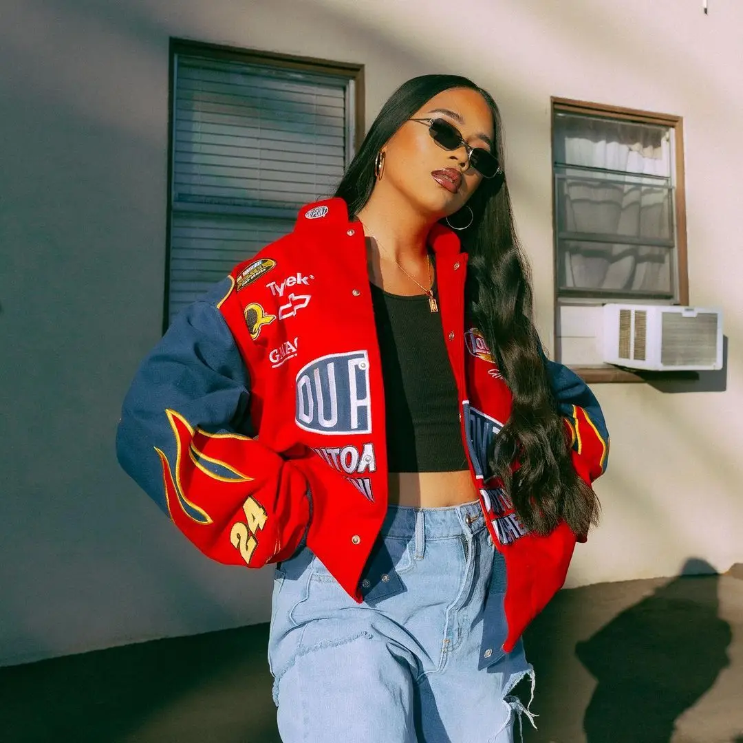 

In Stock Wholesale Letter Printed Women Plus Size Jackets Fashion Women's Bomber Jacket