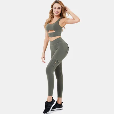 

Custom Women Plus Size Yoga Set Racer Back Padded Bra With Zipper High Waist Legging Yoga Pants With Pocket Set, 3 colors, black, yellow and army green