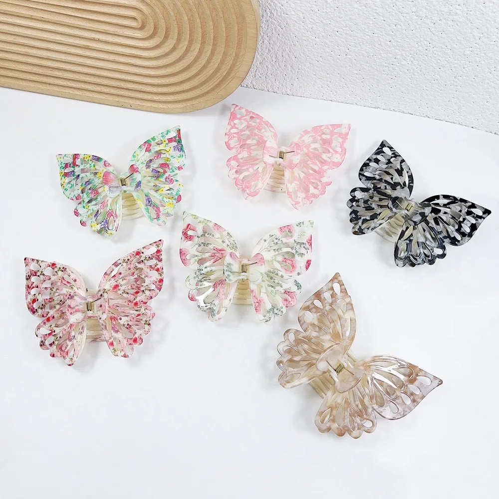 

Korean Frosted Double Hollow Out Claw Hair Clip Accessories Women Large Plastic Butterfly Shape Hair Claw Clips